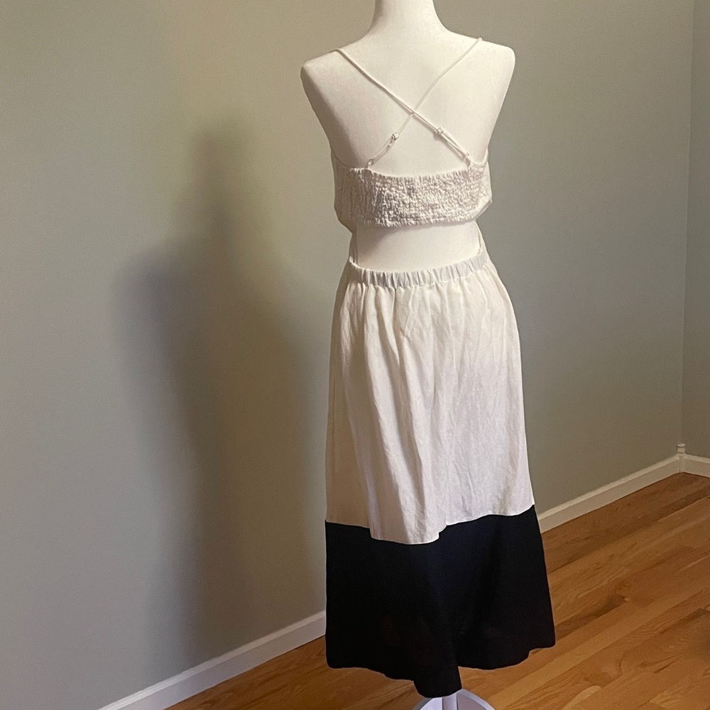 Anthropologie off white and navy Midi  linen Dress- - Picture 7 of 10